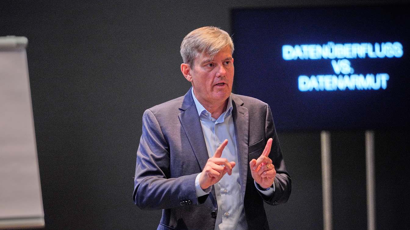 Thomas Ramge, KI-Experte, Autor und Keynote-Speaker Thomas Ramge, KI-Experte, Autor und Keynote-Speaker