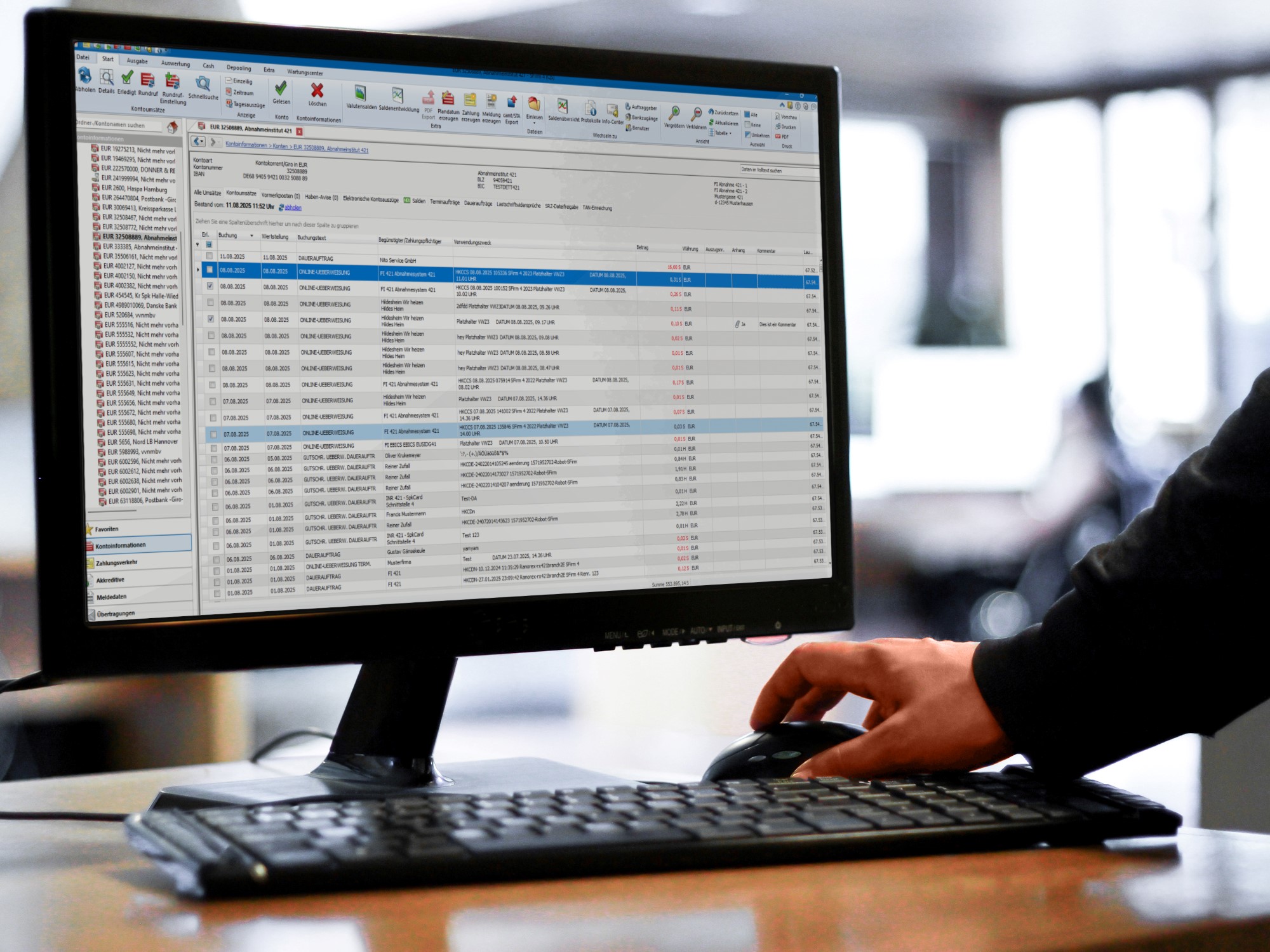 Online Banking Business Pro (OBB) und SFirm: Firmenkunden digital begleiten